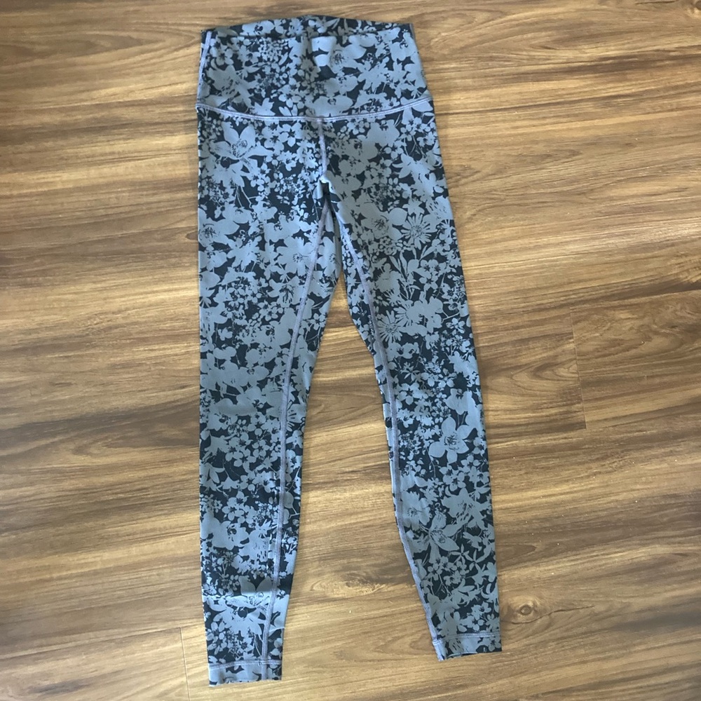Lululemon printed leggings
